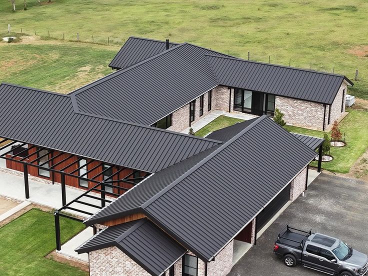 Roofing Manufacturers & Distributors